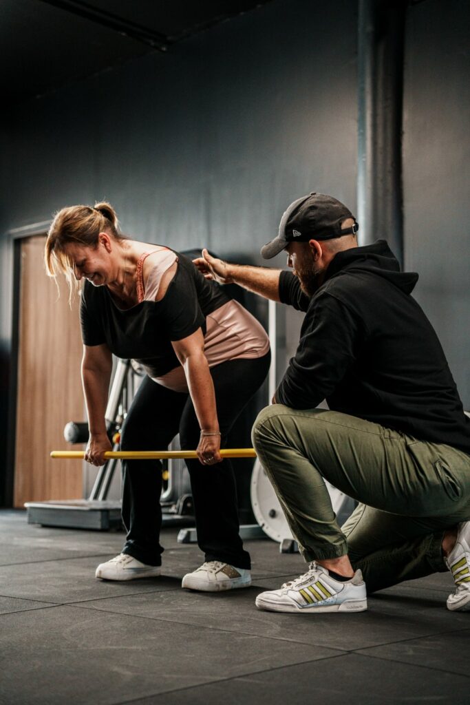Tournage vertical pour Ultimate Physical, salle de remise en forme à Bordeaux – vidéo corporate pour présentation de l’accompagnement